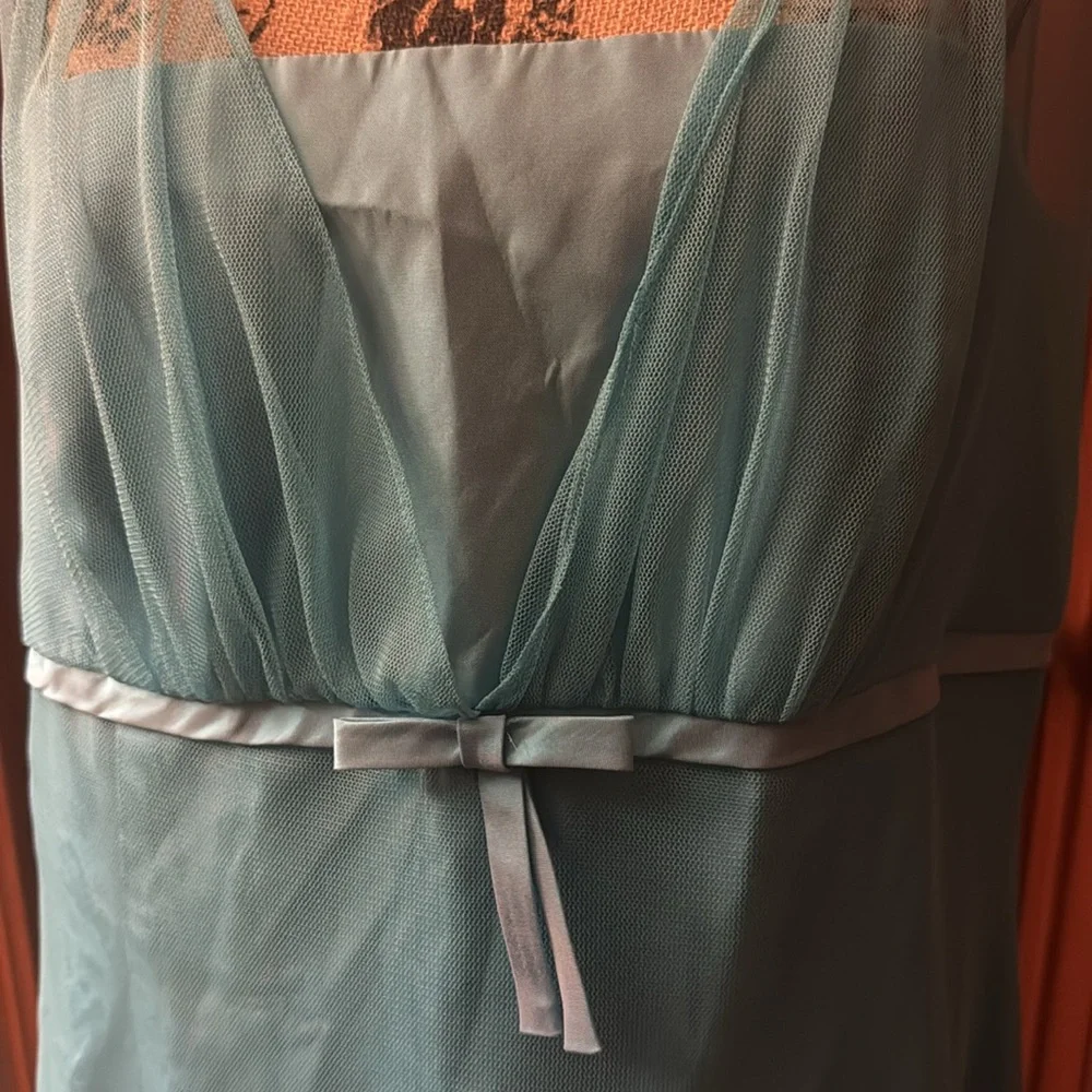 David’s Bridal🩵 teal dress like new - Picture 2 of 12